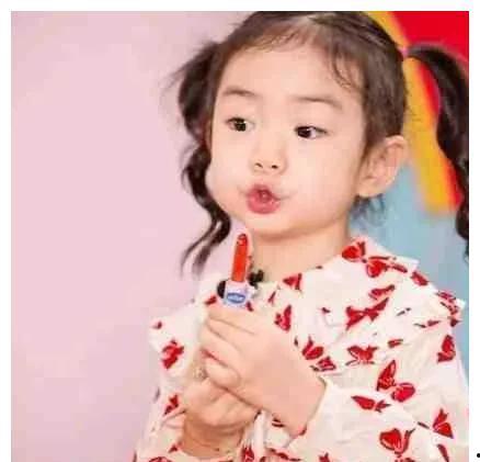 娱乐圈吃瓜爆料戚薇,揭秘明星背后的真实故事 第3张 娱乐圈吃瓜爆料戚薇,揭秘明星背后的真实故事 第3张